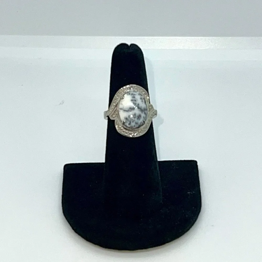Beautiful Silver Stone Ring